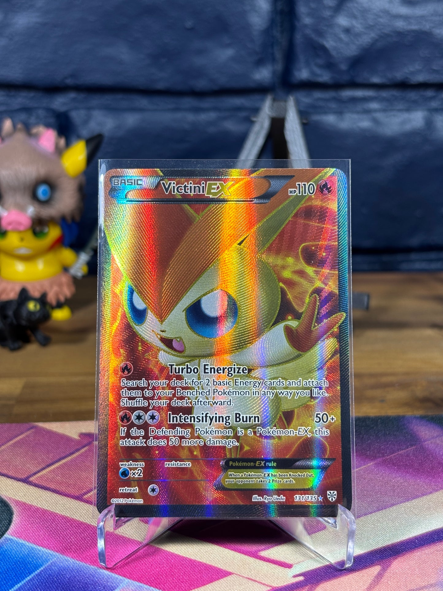 Victini EX (131 Full Art) 131